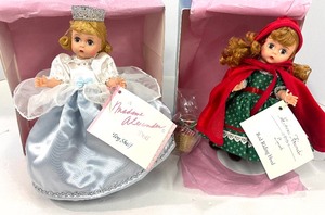 lot 196 image: Madame Alexander Fairy Tale Dolls 1995 Toy Shelf Series Topysy Turvy Cinderella and Legends Little Red Riding Hood