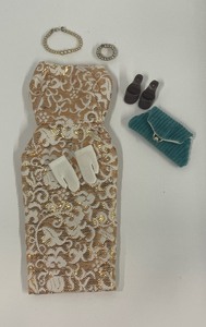 lot 194 image: Golden Girl #911 Vintage Barbie Outfit by Mattel Complete