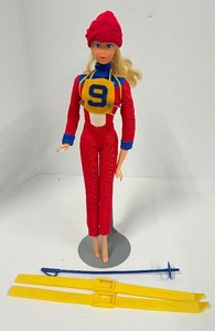 lot 119 image: 1972 Mattel Gold Medal Skier Barbie