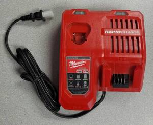 lot 3 image: Milwaukee  NEW Rapid Charge - Battery Charger - M12 & M18 (Charger Only)