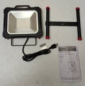 lot 15 image: Husky  NEW  OPEN BOX  12000 LUM LED Work Light
