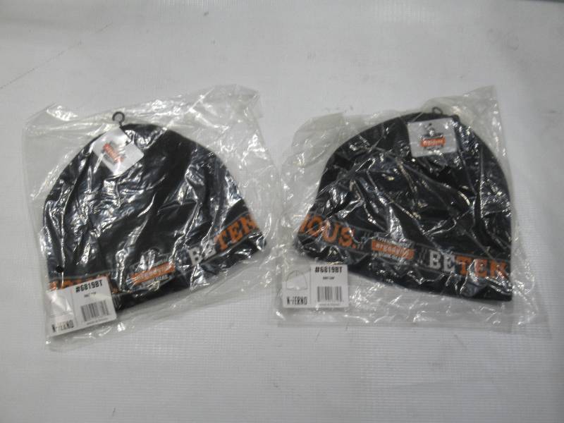 lot 735 image: Pair of 2 NEW Ergodyne 6819BT Tenacious Beanie Hats, Black, One Size
