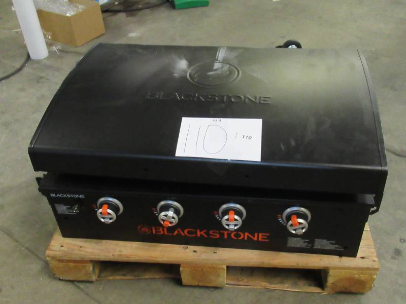 lot 110 image: Blackstone 36in. Griddle - Costco Exclusive - Missing Parts