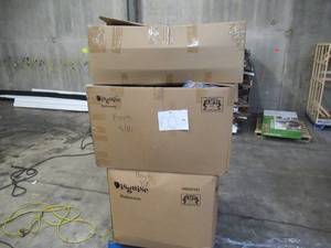 lot 100 image: Pallet of Store Overstock Store and Ecommerce Product - NEW Childrens Halloween Costumes