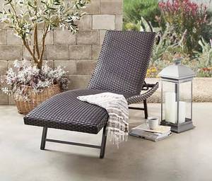 lot 106 image: NEW 2 Pack of Members Mark Padded Wicker Chaise Lounges - Brown