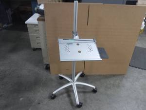 lot 1 image: Global Industries Laptop Stand Workstation With Adjustable Height & Security Bar  With Retractable Mouse Tray 