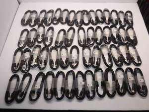 lot 22 image: Dell 5KL2E22501 USB Cords  Approximately 54 Cords 