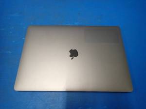 lot 53 image: Apple&nbspA2141 MacBookPro16,1 &nbspINTEL CORE I7-9750H 2.6 Ghz  64GB DDR4 SDRAM  500GB HD  16.1 screen with 3072 x 1920 Resolution  Includes IOS and Charger &nbspMinor key marks on screen