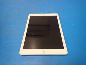 lot 62 image: Apple&nbspiPad 6th gen A1954  128GB of storage  Cellular Carrier Unlocked  Includes Charging Cable  Light scratches on screen 