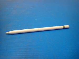 lot 64 image: Apple Pencil 1st Generation