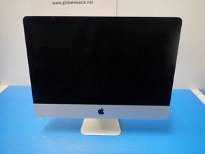 lot 12 image: Apple&nbspiMac18,2 A1418 AIO PC &nbspINTEL(R) CORE(TM) I7-7700 CPU  3.60GHZ  16GB DDR3 SDRAM  1TB HDD  Includes IOS and power cable &nbspLight scratches on corner of screen