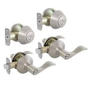 lot 43 image: Defiant Naples Satin Nickel Single Cylinder Project Pack (3-Pack) Customer Returns See Pictures