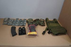 lot 65 image: Assorted Military Gear