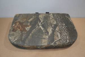 lot 81 image: Hunting Seat Cushion