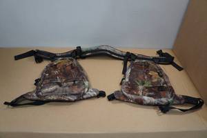 lot 82 image: Summit Belt with 2 Leg Bags