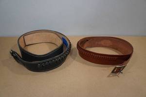 lot 92 image: 2 Ammunition Belts -XL & 40