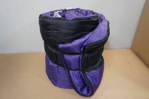 lot 105 image: Sleeping Bag