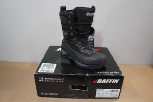 lot 118 image: Baffin Mens Crossfire Winter Boots -Size 9