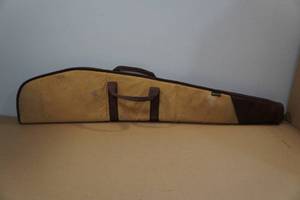 lot 190 image: Kolpin Long Gun Case