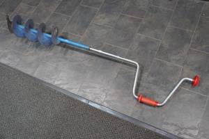 lot 192 image: Hand Ice Auger