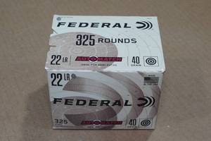 lot 220 image: 325 Federal Automatch .22 LR 40 Gr LRN Ammo