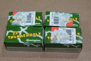 lot 244 image: 200 Remington 22 Thunderbolt .22 LR RN Ammo