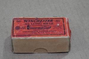 lot 264 image: 43 Vintage Winchester .22 LR Ammo