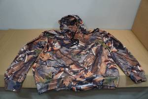 lot 112A image: Camo Hoodie -XL
