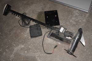 lot 1S image: Minn Kota Bow Mount Trolling Motor