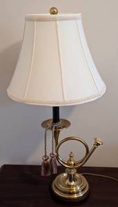 lot 99 image: Brass Horn Table Lamp