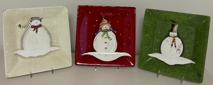 lot 134 image: Three Adorable Smowmates Plates in Multiple Colors by Oneida