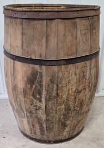 lot 10 image: Vintage Cask Barrel Wooden Oak wMetal Bands