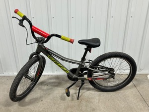 lot 62 image: SPECIALIZED Riprock Coaster 20 BIKE Monster Green  Nordic Red  Black Reflective