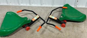 lot 92 image: Pair of Original FLYING TURTLE Sit Skate, Kid Powered, Zig Zag Motion Powered