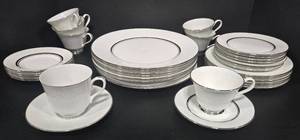 lot 51 image: Vintage Grace CONCERTO Platinum Edge Fine China 