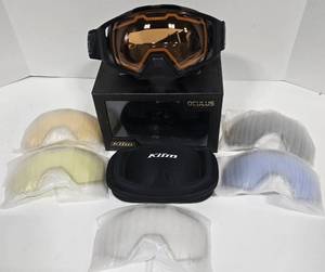 lot 96 image: KLIM Oculus Diamond Fade Black Snow Goggles