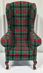 lot 108 image: Vintage 1997 Collectors Plaid Santa Bear Christmas Chair Small Toddler Size
