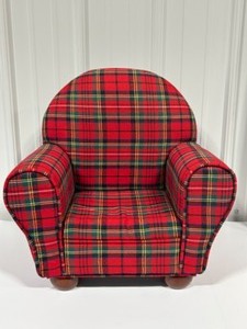 lot 110 image: Vintage 1998 Dayton Hudson Santa Bear RED PLAID CHAIR