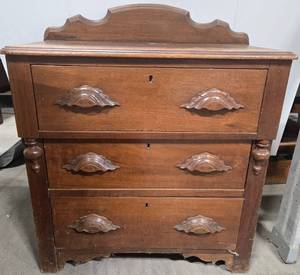 lot 36 image: Antique Victorian Wood Chest of Drawers Dresser 