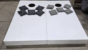 lot 198 image: Corn Hole Bean Bag Toss Platforms w10 Bags