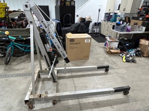 lot 230 image: LARIN 2 Ton Folding Engine Hoist EH-2FA Silver