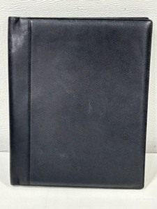 lot 386 image: TUMI Classic Leather Black Binder Portfolio Pad Organizer With Original Tablet