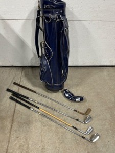 lot 378 image: Vintage lot of Steel Shaft Collectible Golf Clubs & Retro 70s Vinyl Blue Golf Bag