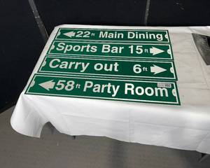 lot 478 image: Custom Signs