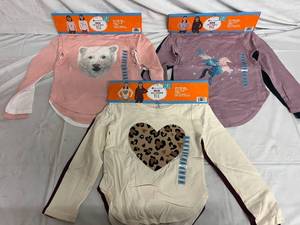 lot 52 image: 6 Members Mark Girls T-Shirts - Size 66X