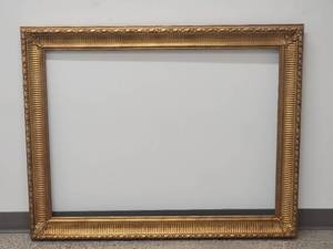 Brilliant Gold Gilt Handcarved Scalloped Fine Art Frame