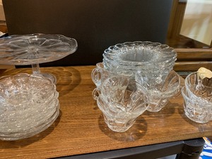 Scalloped Clear Glass Dishware