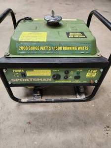 lot 1 image: Sportsman 2000 watt Generator