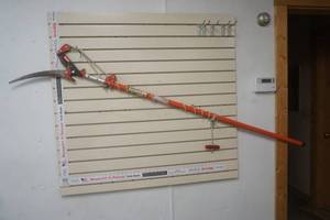 lot 53 image: 10 Ames pole tree trimmer