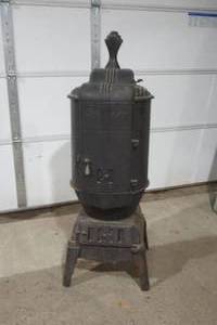 lot 64 image: vintage cast iron LIVE OAK wood stove